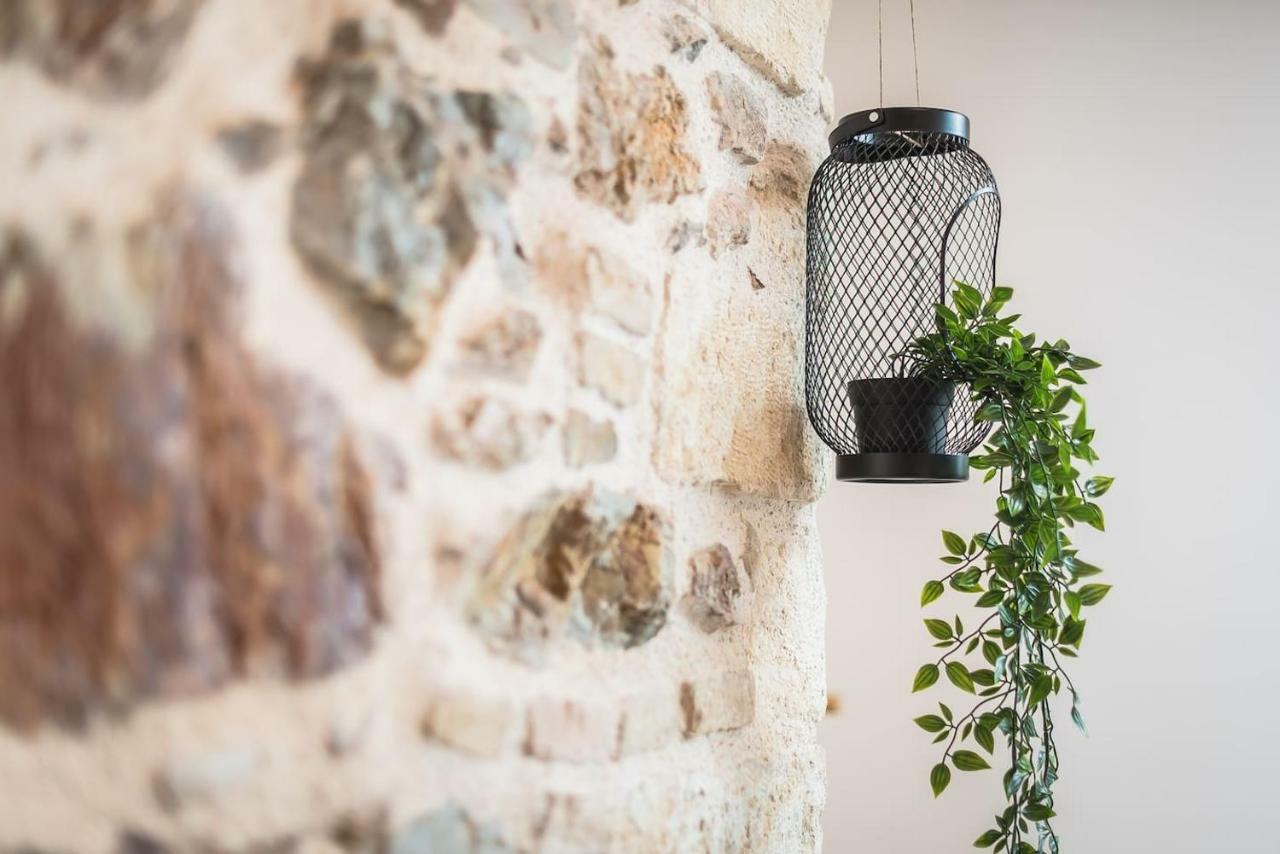 Stone House Under Acropolis Apartment Athens Exterior photo